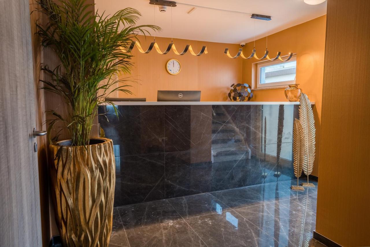 Liebig Hotel Ehringshausen Екстериор снимка